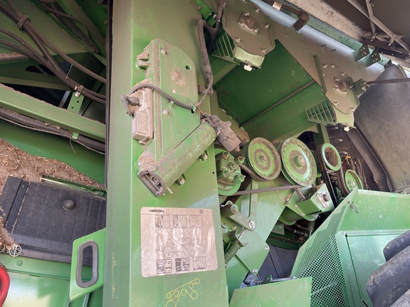 2021 John Deere S770 Combine