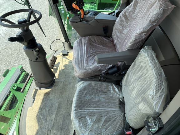 2021 John Deere S770 Combine