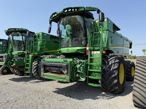 2021 John Deere S770 Combine