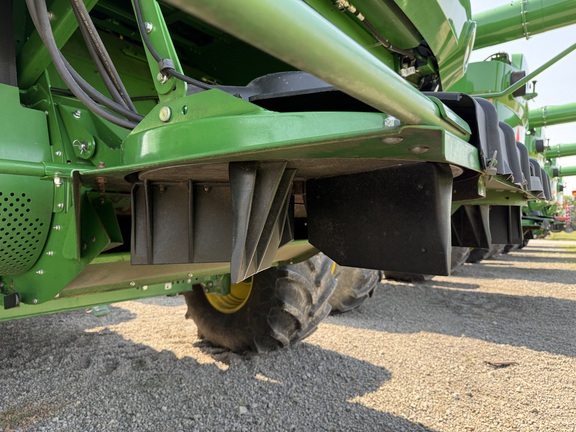 2021 John Deere S770 Combine