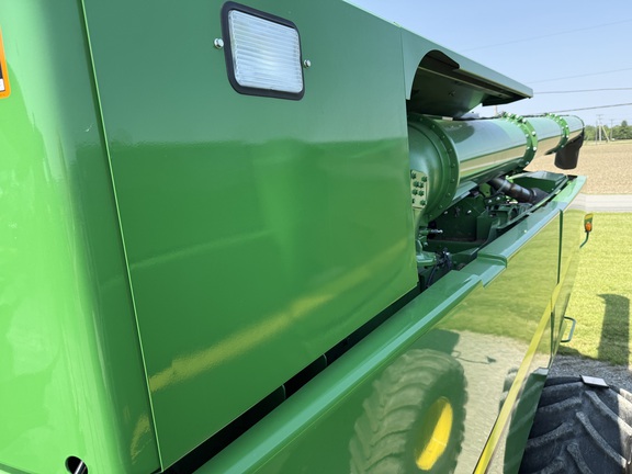 2021 John Deere S770 Combine