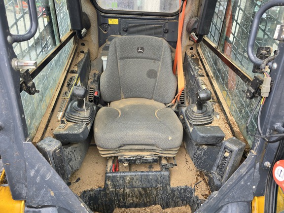 2022 John Deere 325G Compact Track Loader