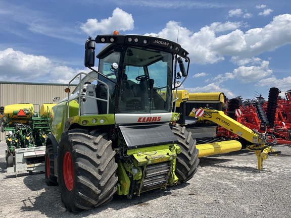 2024 CLAAS 990 Forage Harvester
