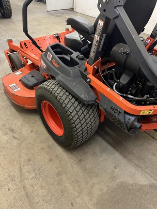 2014 Kubota Z725 Mower/Zero Turn