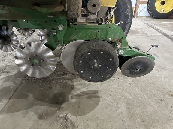 2015 John Deere 1795 Planter