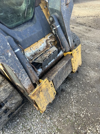 2011 John Deere 329D Compact Track Loader