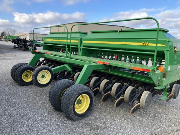 2008 John Deere 1590 Drill