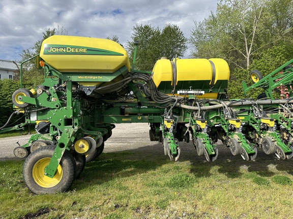 2013 John Deere 1770NT Planter