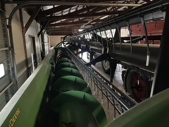 2013 John Deere 630F Header Combine