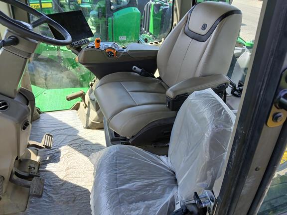 2024 John Deere 9R 490 Tractor 4WD
