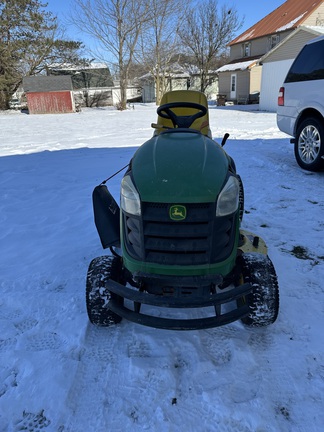 2011 John Deere D130 Garden Tractor