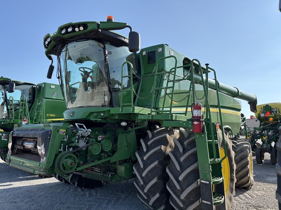 2020 John Deere S780 Combine