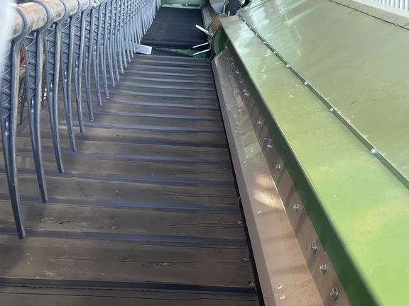 2020 John Deere 745FD Header Combine