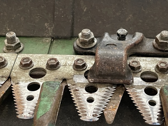 2020 John Deere 745FD Header Combine