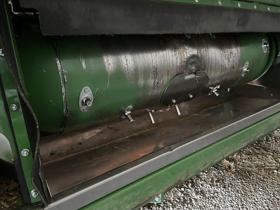 2020 John Deere 745FD Header Combine