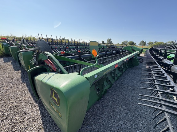 2020 John Deere 745FD Header Combine