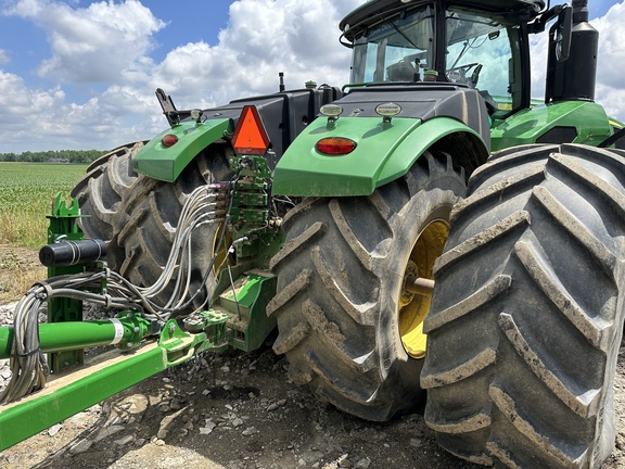 2017 John Deere 9570R Tractor 4WD