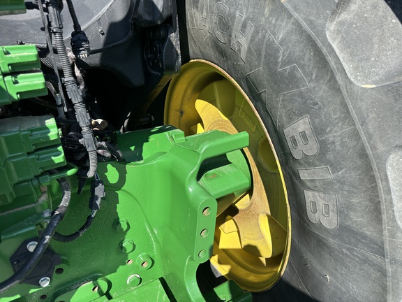 2017 John Deere 9570R Tractor 4WD