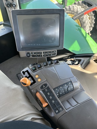 2017 John Deere 9570R Tractor 4WD