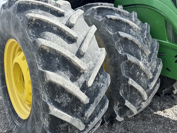 2017 John Deere 9570R Tractor 4WD