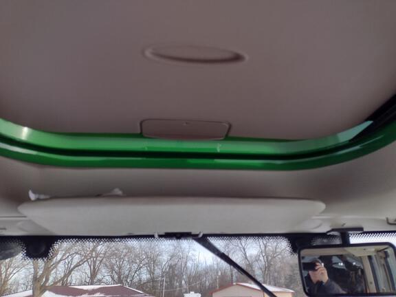 2019 John Deere 6110M Tractor