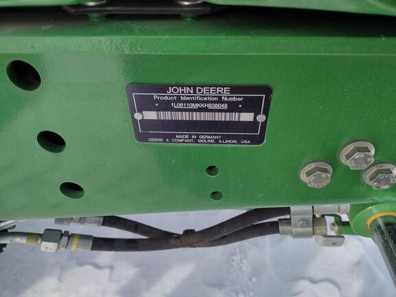 2019 John Deere 6110M Tractor