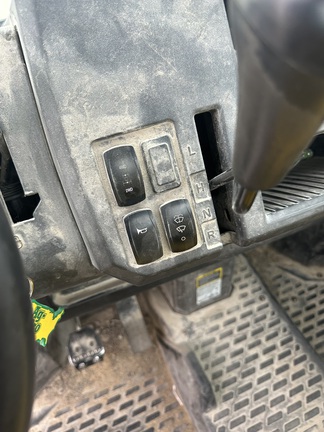 2019 John Deere XUV 835M ATV