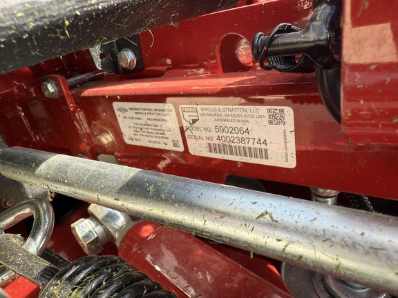 2024 Ferris ISX330040 Mower/Zero Turn