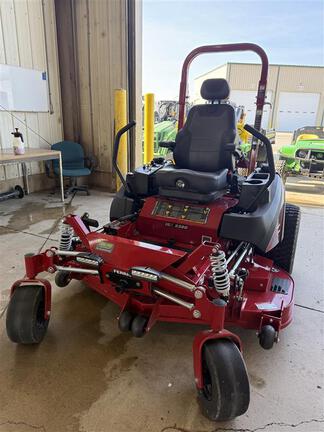 2024 Ferris ISX3300 38 Mower/Zero Turn