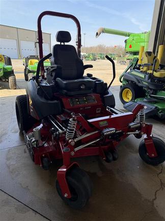 2024 Ferris ISX3300 38 Mower/Zero Turn