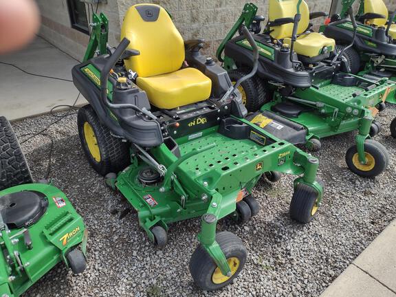 2021 John Deere Z920M Mower/Zero Turn