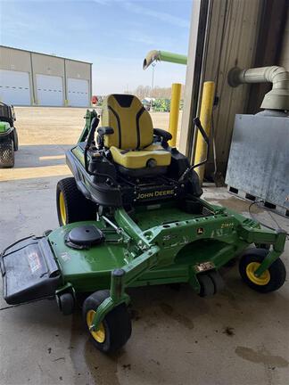 2022 John Deere Z950R Mower/Zero Turn