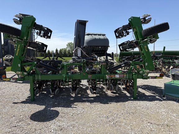2023 John Deere ST12 Strip Till