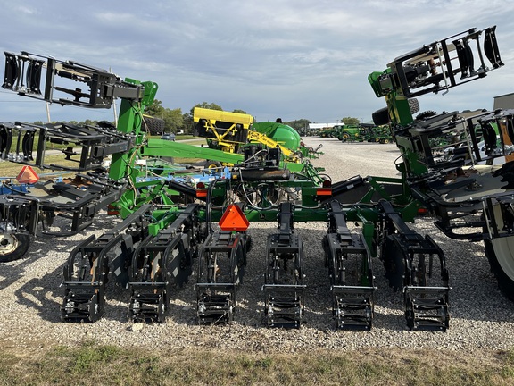 2023 John Deere ST12 Strip Till