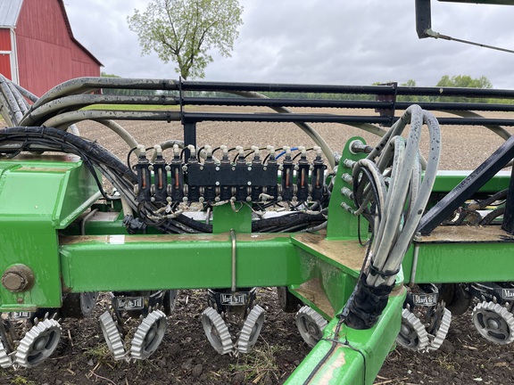 2013 John Deere DB60 Planter