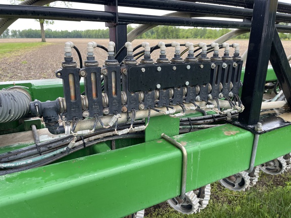 2013 John Deere DB60 Planter