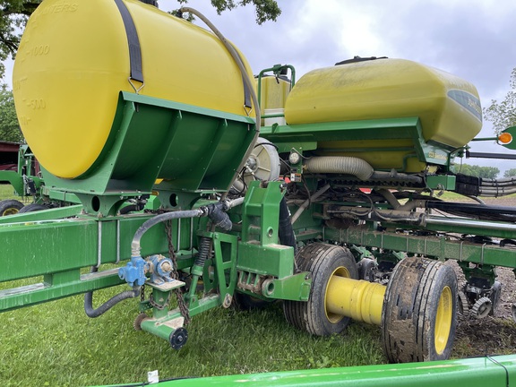 2013 John Deere DB60 Planter