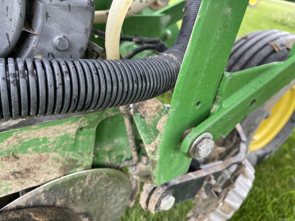 2013 John Deere DB60 Planter