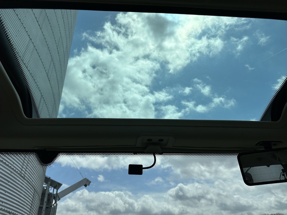 2018 John Deere 6120R Tractor