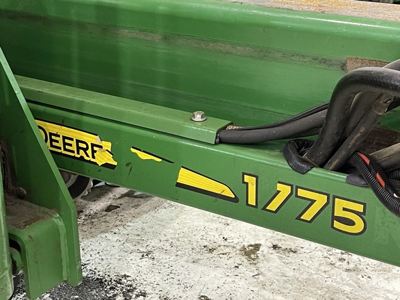 2017 John Deere 1775NT Planter