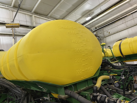 2017 John Deere 1775NT Planter