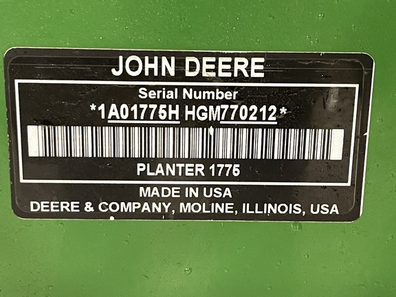2017 John Deere 1775NT Planter