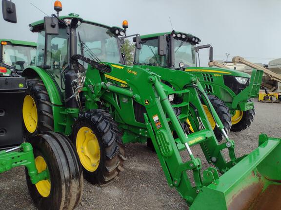 2018 John Deere 5125R Tractor
