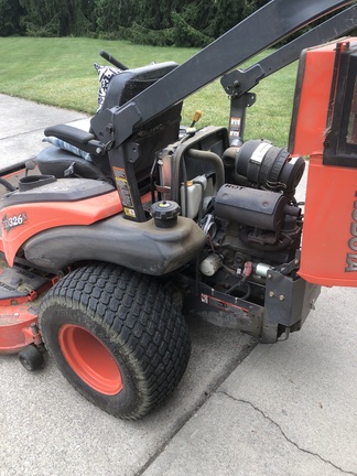 2007 Kubota ZD326 Mower/Zero Turn