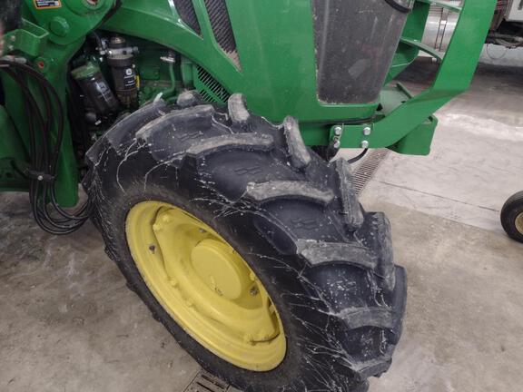 2022 John Deere 5100M Tractor