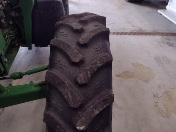 2022 John Deere 5100M Tractor