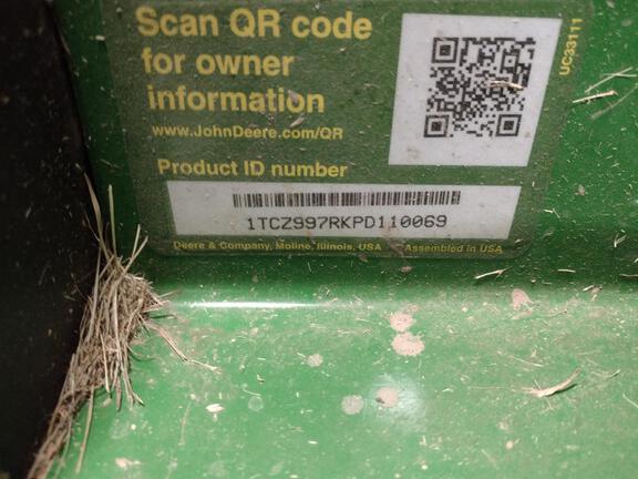 2023 John Deere Z997R Mower/Zero Turn