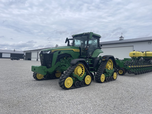 2025 John Deere 8RX 410 Tractor Rubber Track