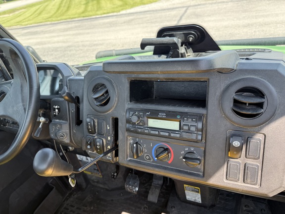 2018 John Deere XUV 865M ATV