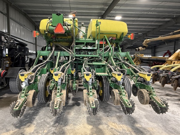 2020 John Deere 1795 Planter